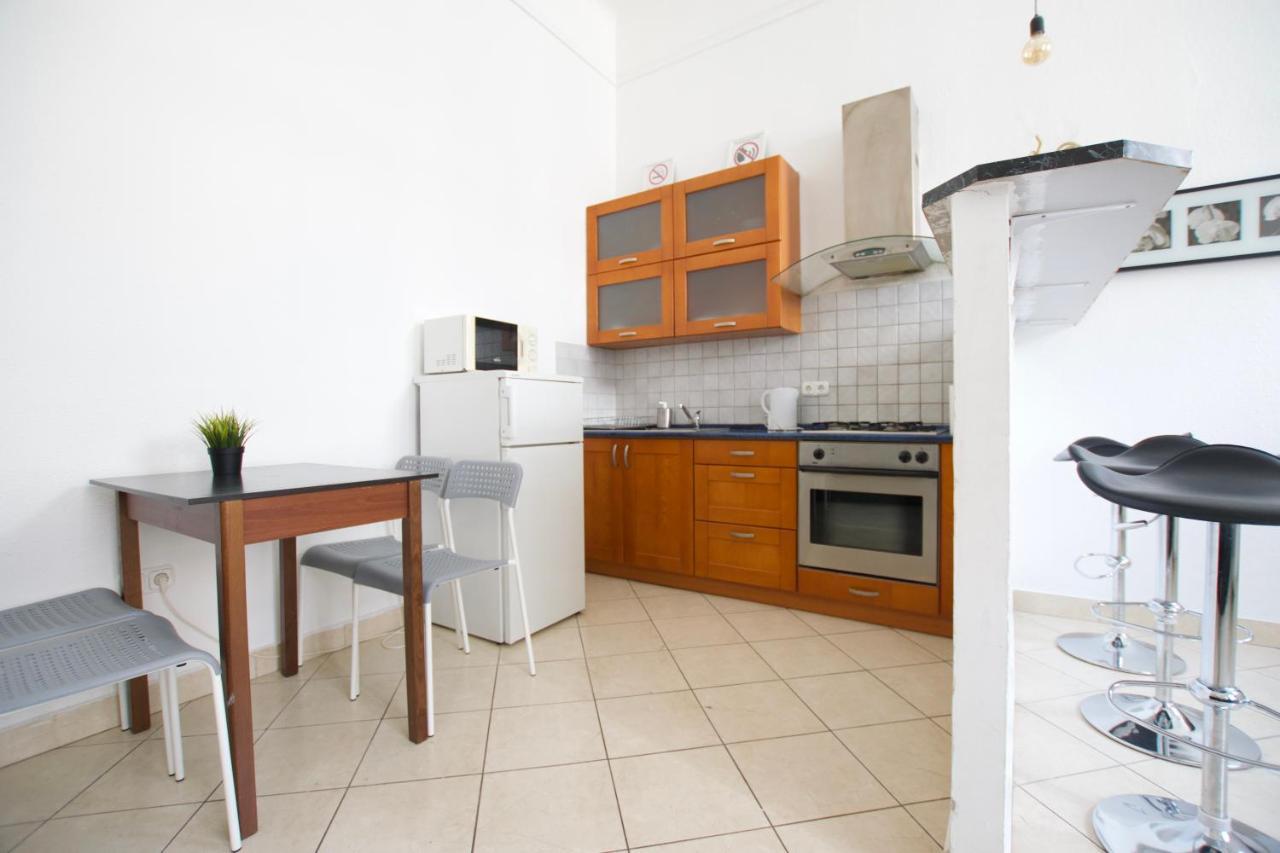 Budget Apartment By Hi5 - Center Of The Center Budapest Extérieur photo